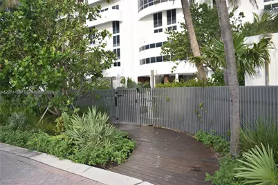 6365 Collins Ave #1211, Miami Beach, FL 33141 - Photo 39