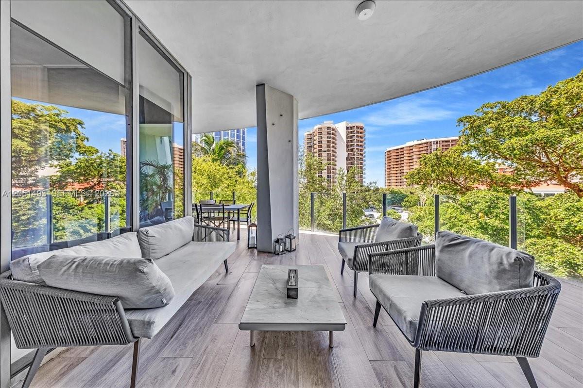 2831 S Bayshore Dr #501 - 2831 S Bayshore Dr #501, Miami, FL 33133 Luxury Property | Jose Angel Pina