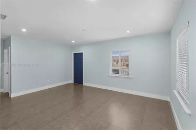 3171 NW 17th St, Miami, FL 33125 - Photo 5