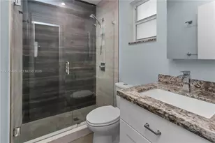 3171 NW 17th St, Miami, FL 33125 - Photo 17