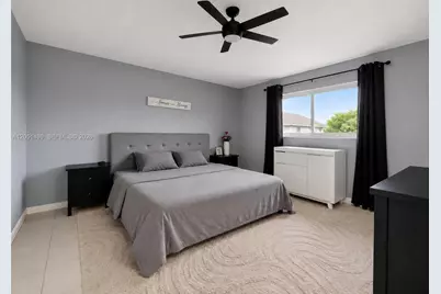 2431 SW 82nd Ave #203, Davie, FL 33324 - Photo 11