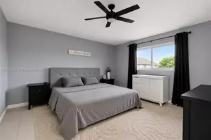 2431 SW 82nd Ave, Davie, FL 33324 - Photo 11