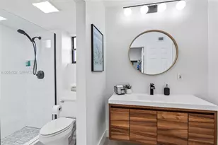 123 Deer Creek Blvd, Deerfield Beach, FL 33442 - Photo 27