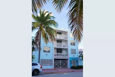 335 Collins Ave #203, Miami Beach, FL 33139 - Photo 1