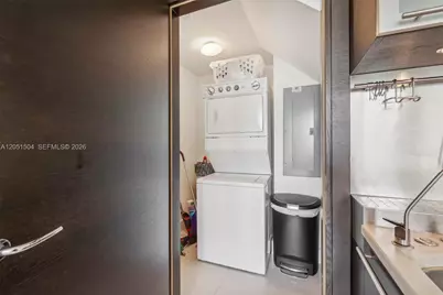 6000 Collins Ave #306, Miami Beach, FL 33140 - Photo 11