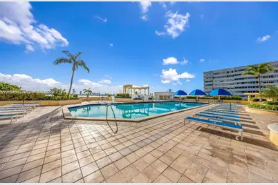7601 E Treasure Dr #1722, North Bay Village, FL 33141 - Photo 29