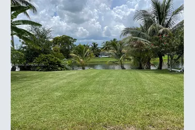 12686 Westhampton Cir #12686, Wellington, FL 33414 - Photo 15