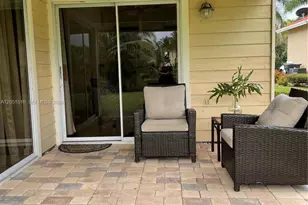 12686 Westhampton Cir, Wellington, FL 33414 - Photo 13