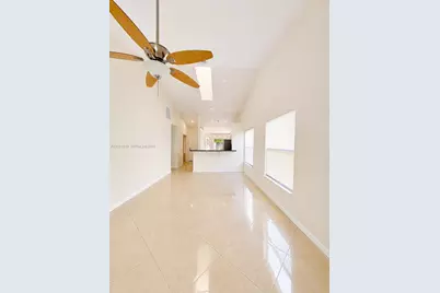 12686 Westhampton Cir #12686, Wellington, FL 33414 - Photo 5