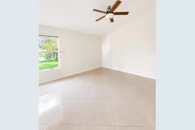 12686 Westhampton Cir #12686, Wellington, FL 33414 - Photo 9