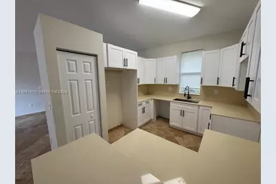 21733 Ingraham Ave Rd #21733, Cutler Bay, FL 33190 - Photo 11