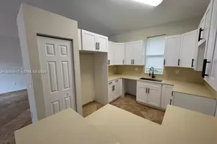 21733 Ingraham Ave Rd, Cutler Bay, FL 33190 - Photo 11