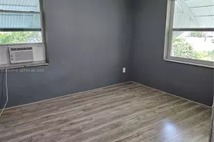 5627 SW 26th St, West Park, FL 33023 - Photo 13