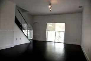 5670 NW 116th Ave, Doral, FL 33178 - Photo 5