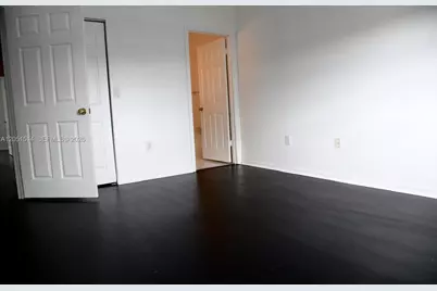 5670 NW 116th Ave #216, Doral, FL 33178 - Photo 13