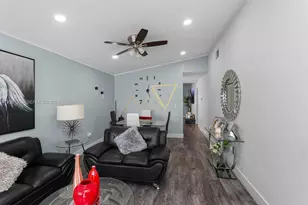 2884 W 75th St, Hialeah, FL 33018 - Photo 5