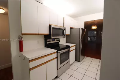 1200 SW 124th Ter #201O, Pembroke Pines, FL 33027 - Photo 13