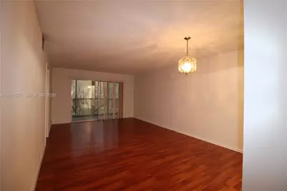 1200 SW 124th Ter #201O, Pembroke Pines, FL 33027 - Photo 7