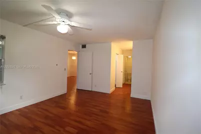 1200 SW 124th Ter #201O, Pembroke Pines, FL 33027 - Photo 19