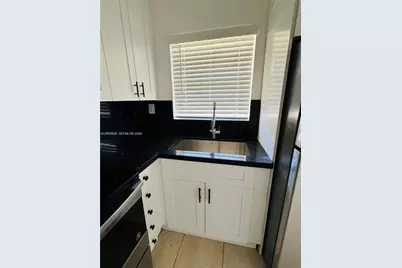 1755 NE 116th Rd #17, North Miami, FL 33181 - Photo 13