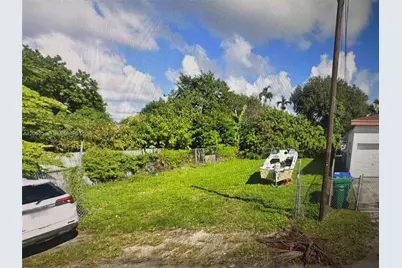 3131 NW 57th St, Miami, FL 33142 - Photo 1