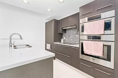 7751 NW 107th Ave #422, Doral, FL 33178 - Photo 11