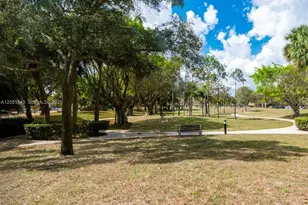 6100 S Falls Cir Dr, Lauderhill, FL 33319 - Photo 21