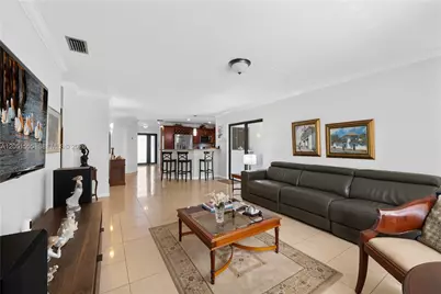 5741 W Waterford Dr, Davie, FL 33331 - Photo 15