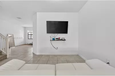 24713 SW 119th Pl, Homestead, FL 33032 - Photo 5