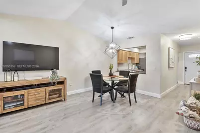 1581 NW 98th Way #1581, Pembroke Pines, FL 33024 - Photo 15