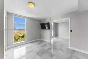 16590 NE 26th Ave, North Miami Beach, FL 33160 - Photo 9