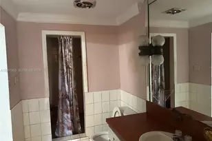 455 NW 133rd St, North Miami, FL 33168 - Photo 21