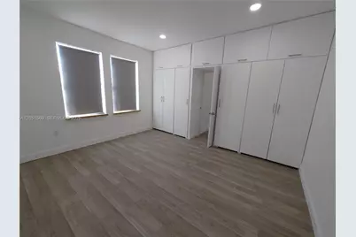 1629 SW 6th St #11, Miami, FL 33135 - Photo 17