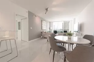 335 S Biscayne Blvd, Miami, FL 33131 - Photo 3
