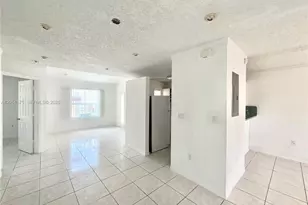9184 NW 119th Terrace, Hialeah Gardens, FL 33018 - Photo 3