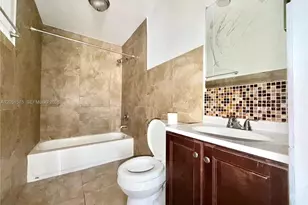 9184 NW 119th Terrace, Hialeah Gardens, FL 33018 - Photo 7