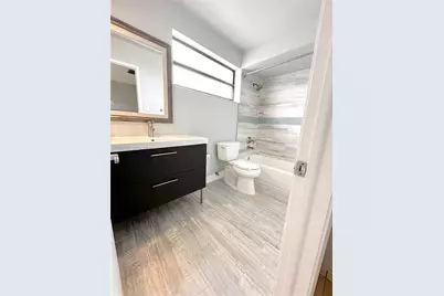 10000 NW 9th St Cir #21, Miami, FL 33172 - Photo 33