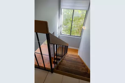 10000 NW 9th St Cir #21, Miami, FL 33172 - Photo 17