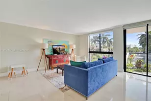 9800 W Bay Harbor Dr, Bay Harbor Islands, FL 33154 - Photo 9