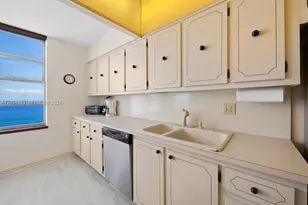 4280 Galt Ocean Dr, Fort Lauderdale, FL 33308 - Photo 19