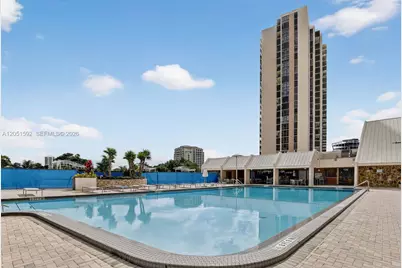 20335 W Country Club Dr #PH4, Aventura, FL 33180 - Photo 35