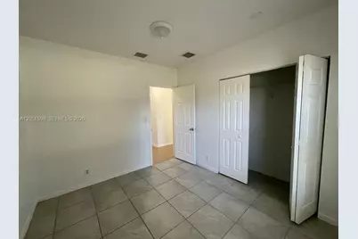 2730 NW 11th St #0, Fort Lauderdale, FL 33311 - Photo 11