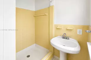 1919 SW 2nd St, Miami, FL 33135 - Photo 11