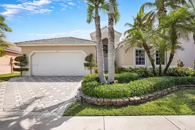 1045 Cedar Falls Dr #0, Weston, FL 33327 - Photo 1