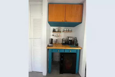 508 Antioch Ave #16, Fort Lauderdale, FL 33304 - Photo 9