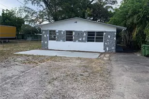 308 NW 9th St, Hallandale Beach, FL 33009 - Photo 23