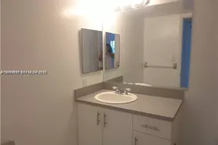 540 S Park Rd, Hollywood, FL 33021 - Photo 7