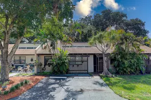 1630 NW 98th Terrace, Pembroke Pines, FL 33024 - Photo 29