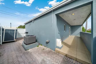 7515 NW South River Dr #7515, Medley, FL 33166 - Photo 19