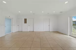 7515 NW South River Dr, Medley, FL 33166 - Photo 5